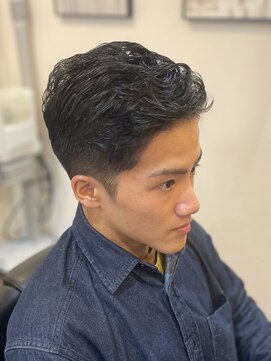 ジェイソン(JASON) サイドパート/デザインパーマ