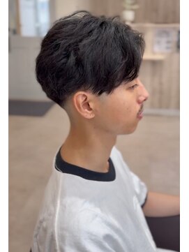 ファースト 秦野店(First) スキンフェード×無造作　秦野