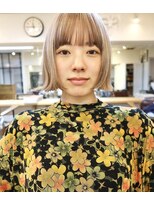 ピープル コモンズ(people commons) ミニボブ ブロンドベージュ