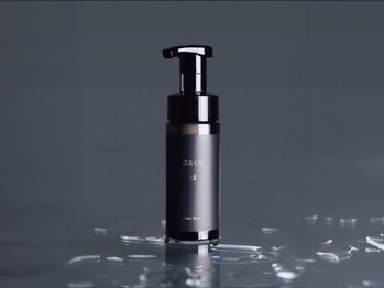 UNIVERSE.suite【3月5日 NEW OPEN(予定)】の写真/《全てのお客様にグランカラーリバイブを使用!》カラー色持ちUP◎キューティクルを整え手触りなめらかに♪