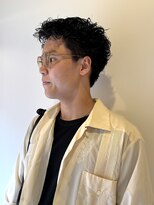 パーク(PARK)&nbsp;メンズショートピンパーマショート刈り上げなしショート
