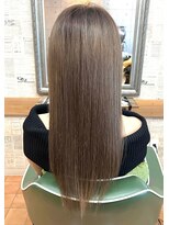 ベルナ(BELUNA)&nbsp;エドル × ミルクティーグレージュベージュ★ブリーチ履歴あり♪