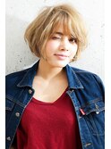 柔らか前下がりショートボブ×グラデーションで美シルエット