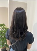 グレージュカラー/透ける暗髪