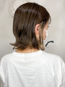 オースト ヘアー ステラ 新宿店(Aust hair Stella) ベルボブ☆イヤリングカラーホワイトベージュ　K