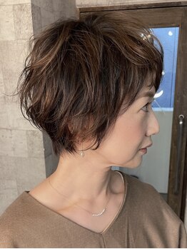 プラグ ヘアーデザイン(PLUG hair design)の写真/前・横・後ろ 360度どこから見ても綺麗なシルエットならPLUGへ！一切妥協しない美しいスタイルが手に入る☆