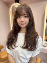 ボタン シブヤ(VOTAN SHIBUYA)&nbsp;顔まわりレイヤーカット/ワンカールで決まる/韓国ヘア