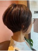 襟足キュッとしまった小頭ショート