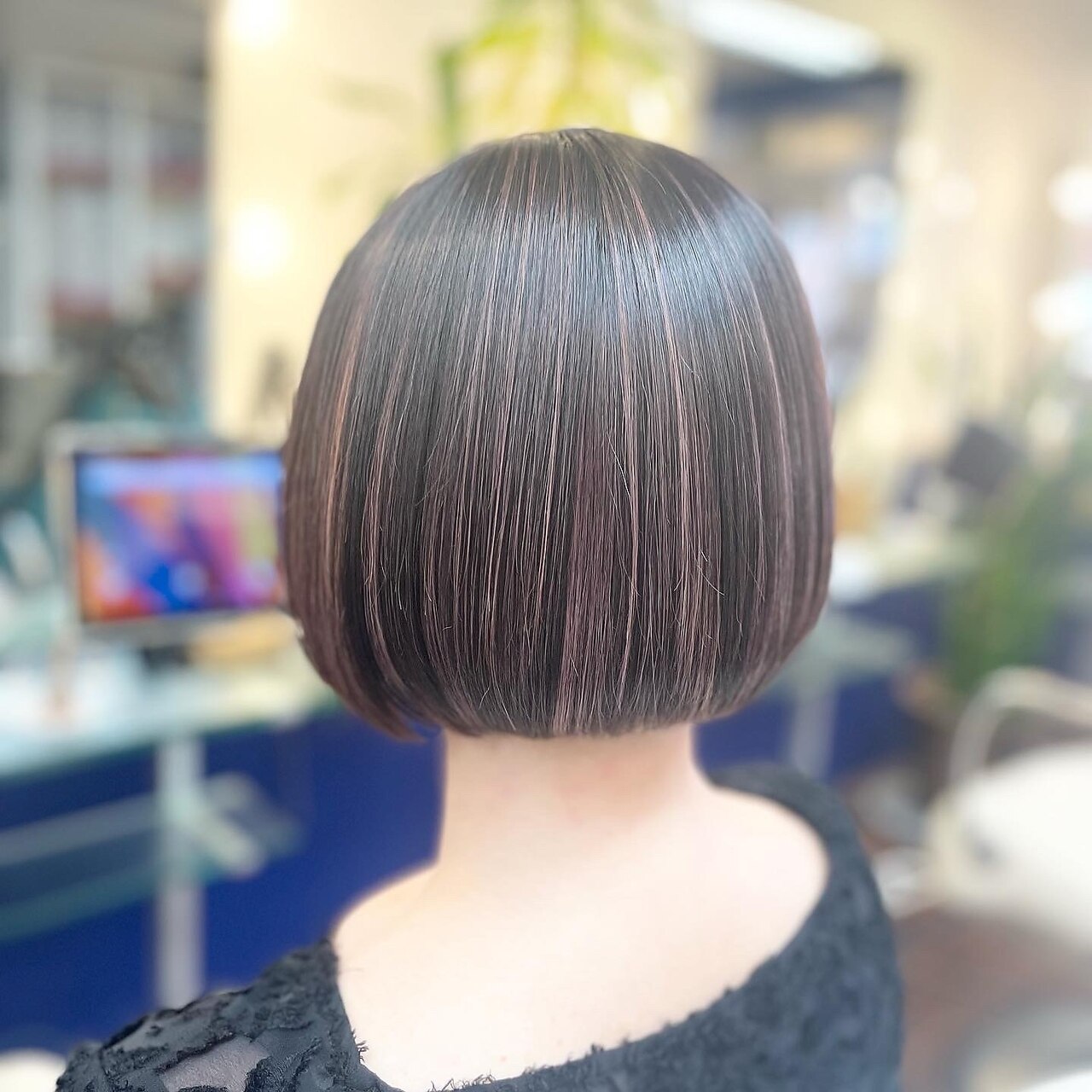 ヘアドネーションピンクハイライト：L199334186｜ヘアースタジオ