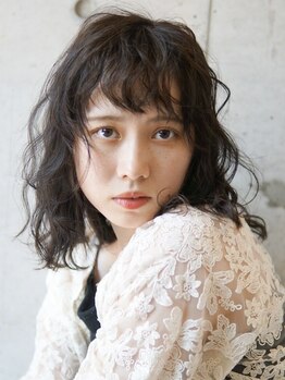 エミュ 中央駅店(eMu)の写真/【女性stylist担当】トレンドを逃さずワンポイントお洒落を楽しむ＊再現性抜群のゆるふわ感で魅力もUP☆