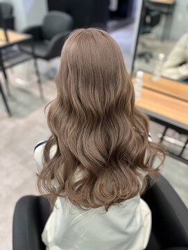 リンドトウキョウ(LINDO TOKYO) カール/セミディ/シアーカラー/姫カット/大阪/心斎橋/梅田