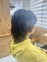 ウタシロイロ(uta shiroiro)&nbsp;メンズパーマ　ウルフレイヤー