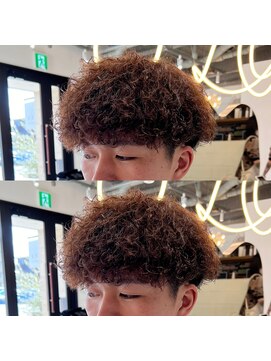 髪屋 紬 メンズ/メンズパーマ/メンズカット/波巻きスパイラル