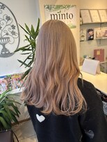 ミント(minto)&nbsp;ミルクティーベージュケアブリーチ＆ダブルカラースパハイトーン