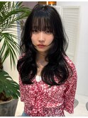 フェイスレイヤー　レイヤーカット　顔まわりレイヤー