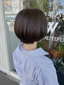 ビーワールド(B WORLD) 【ももか】柔らかオリーブブラウン/柔らか質感ショートボブ