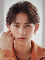 オーシャントーキョー サニー 原宿(OCEAN TOKYO Sunny)&nbsp;カットパーマセンターパートフェザーパーマニュアンスパーマ韓国