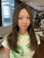 アウラ(AURA)&nbsp;盛岡ダブルカラーハイトーンカラーブロンド顔周りレイヤーカット