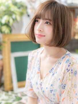 カバーヘア ブリス 北浦和(COVER HAIR bliss) 耳かけオリーブベージュ前下がり丸みボブh4北浦和20代30代40代