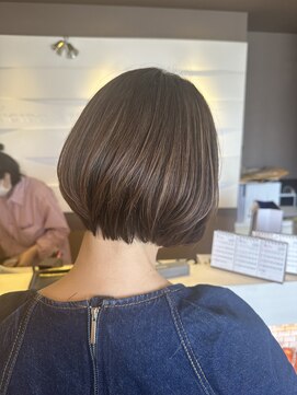 ルシード スタイル レクラ 栄生店(L'UCIDO STYLE L'eclat) 大人マッシュボブ