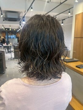 アカラ(acala) パーマボブ【20代/30代/イルミナカラー/縮毛矯正】