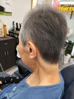 カットユー(cut U)&nbsp;耳出しショート