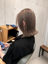 リア トーキョー(Lia TOKYO)&nbsp;１回ブリーチ/ベージュカラー/赤味消し