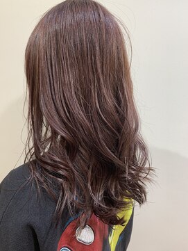 エイト(eight) ピンクベージュのグラデーション