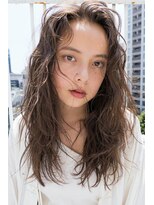 ルーム(Loom.)&nbsp;癖毛風パーマロング【Loom./明治神宮前/原宿/表参道】