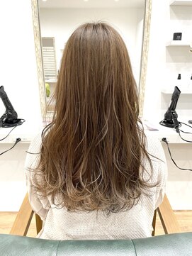 アクルヘアーバイテソロ(AKUR hair by tesoro) 透明感×ベージュカラー