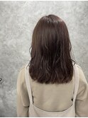 くすみピンク ブラウン 髪を柔らかく見せるカラー
