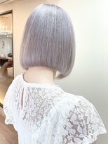 ディア(.eer) シルバー?ラベンダーホワイト?色落ちも綺麗なハイトーンカラー