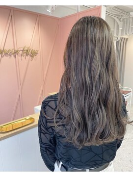 ユニバーストーキョー 池袋東口店(universe tokyo) 【universe tokyo池袋】髪質改善/イルミナカラー/ハイライト