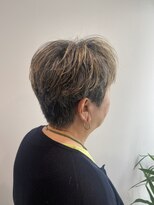 ヒスイバイケンジ(hisui by KENJE)&nbsp;ショート×白髪ぼかしハイライト