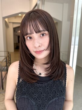 ビュートリアム265(BEAUTRIUM 265) ◆レイヤーロング/レイヤーカット/艶ブラウンカラー/姫カット