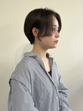 ラヴィズム(LUVISM) ショートカット丸みショート耳掛けひし形小顔新潟万代