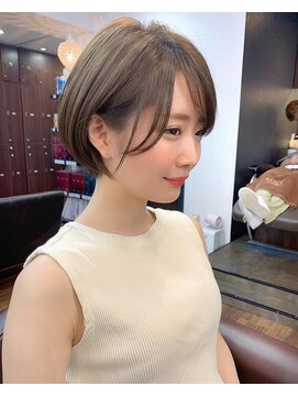 レイラバイアフロート 吉祥寺(Lila by afloat) 【畑中正敏】20代30代40代◎小顔丸みくびれショート、ボブ