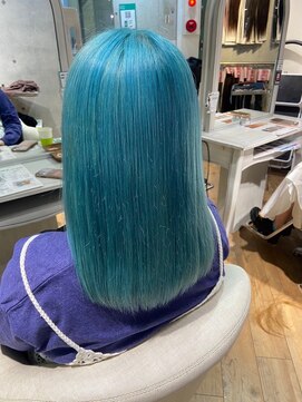 ミラージュ 船橋(Miraju) アクアブルーカラー　[船橋/プルエクステ/ダブルカラー]