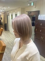 アンヴォーグ(en VOGUE) ホワイトベージュ×タッセルボブ