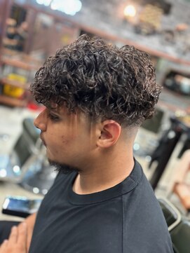 スリーセント 栄(3/cent) スパイラルパーマ