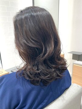 ステアケース 武蔵小杉店(stair:case) コテ巻き風デジタルパーマ　20代30代40代髪型