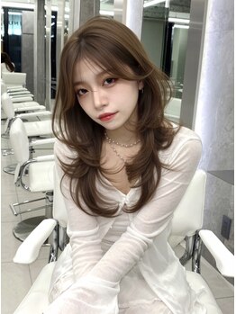 キティー サカエ(kiti SAKAE)の写真/【栄駅3分】大人可愛いを叶える上質デザイン*ダメージレス施術で艶髪も毎日楽しめる理想のスタイルに変身!