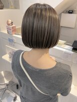 ネオリーブカフ 鶴ヶ峰店(Neolive caff)&nbsp;大人デザインカラー　シークレットハイライト　ミニボブ