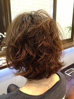 ヘアー サロン アットシュシュ(Hair Salon At'shushu)&nbsp;小顔補正立体カットでガーリッシュなカーリーパーマ♪