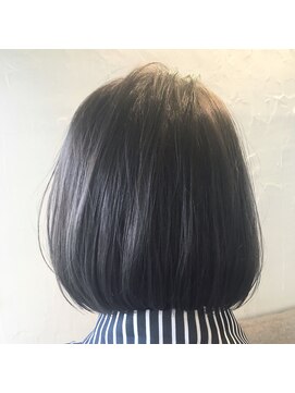 ナイン 麻布十番(NINE) ♪まとまるグレージュボブ♪