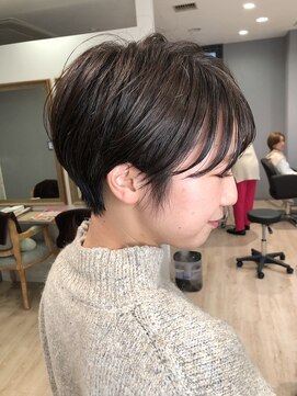 キートス(Kiitos) kiitos西梅田くびれショート