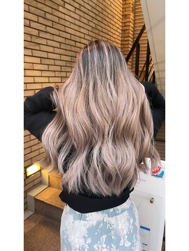 ラフ(LAFF) #黒髪#ボブルフ#ネビージュ#小顔#ワンレン