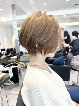 バンプ ギンザ(BUMP GINZA) 《30代40代50代》絶壁解消・色気ショートボブ【イケダ】