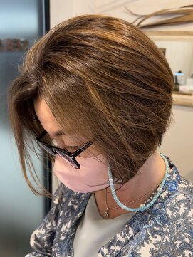 シークエンス 外苑前(SEAQUENCE) 40代50代60代～大人上品なショートボブ/白髪ぼかし