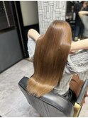 大人可愛い透明感立体感グレージュ×エアストレート